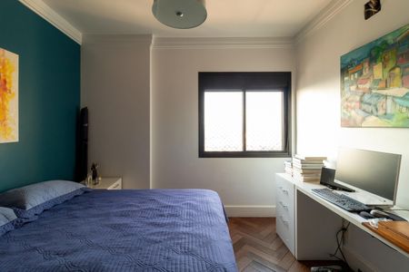 Apartamento à venda com 247m², 4 quartos e 4 vagas Apartamento à venda com 247m², 4 quartos e 4 vagasSuíte 2