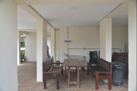 Apartamento à venda com 50m², 2 quartos e 1 vagaÁrea comum - Churrasqueira