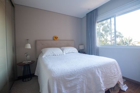 Apartamento à venda com 179m², 4 quartos e 3 vagas Apartamento à venda com 179m², 4 quartos e 3 vagasSuíte 3