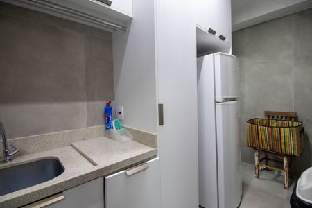 Apartamento à venda com 179m², 4 quartos e 3 vagas Apartamento à venda com 179m², 4 quartos e 3 vagasÁrea de Serviço