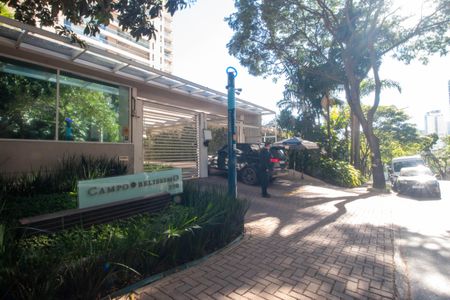 Apartamento à venda com 179m², 4 quartos e 3 vagas Apartamento à venda com 179m², 4 quartos e 3 vagasFachada