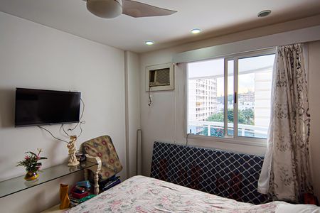 Apartamento à venda com 268m², 4 quartos e 1 vagaQuarto 2