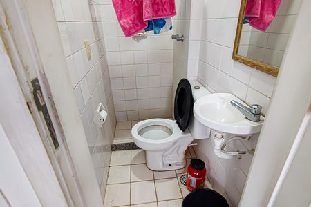 Apartamento à venda com 268m², 4 quartos e 1 vagaBanheiro de Serviço