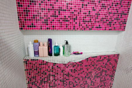 Apartamento à venda com 268m², 4 quartos e 1 vagaBanheiro da Suíte 2