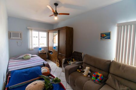 Casa à venda com 207m², 4 quartos e 4 vagas Casa à venda com 207m², 4 quartos e 4 vagasQuarto 2