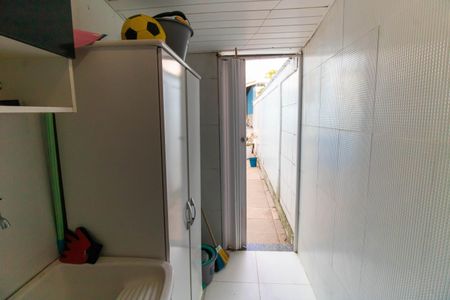 Casa à venda com 207m², 4 quartos e 4 vagas Casa à venda com 207m², 4 quartos e 4 vagasÁrea de Serviço