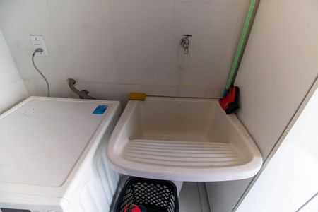 Casa à venda com 207m², 4 quartos e 4 vagas Casa à venda com 207m², 4 quartos e 4 vagasÁrea de Serviço