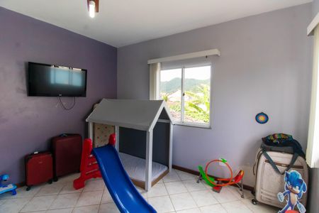 Casa à venda com 207m², 4 quartos e 4 vagas Casa à venda com 207m², 4 quartos e 4 vagasQuarto 1