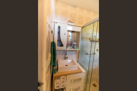 Casa à venda com 207m², 4 quartos e 4 vagas Casa à venda com 207m², 4 quartos e 4 vagasBanheiro da Suíte 2