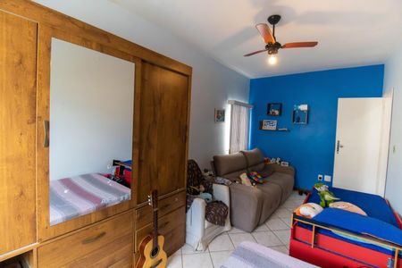 Casa à venda com 207m², 4 quartos e 4 vagas Casa à venda com 207m², 4 quartos e 4 vagasQuarto 2