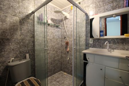 Casa à venda com 300m², 5 quartos e 5 vagasCasa 2 - Quarto 2 (banheiro da suíte)