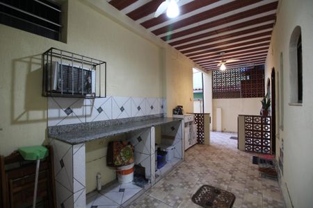 Casa à venda com 300m², 5 quartos e 5 vagasCasa 2 - Área de Serviço 1