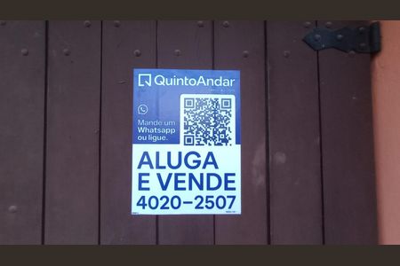 Casa à venda com 300m², 5 quartos e 5 vagas Casa à venda com 300m², 5 quartos e 5 vagasPlaca Quinto Andar