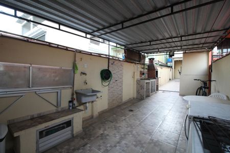 Casa à venda com 300m², 5 quartos e 5 vagasCasa 2 - Garagem