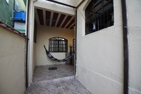 Casa à venda com 300m², 5 quartos e 5 vagasCasa 2 - Entrada