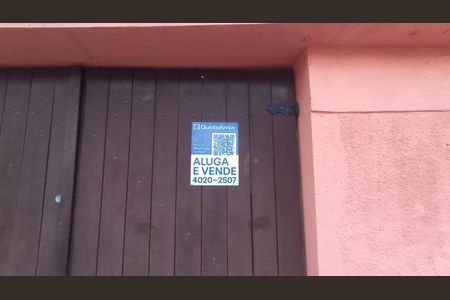 Casa à venda com 300m², 5 quartos e 5 vagas Casa à venda com 300m², 5 quartos e 5 vagasPlaca Quinto Andar