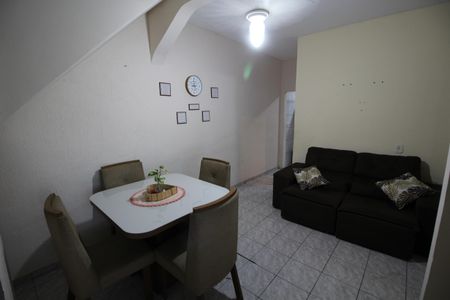 Casa à venda com 300m², 5 quartos e 5 vagasCasa 2 - Sala