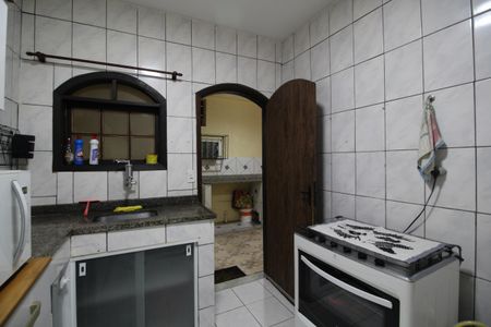 Casa à venda com 300m², 5 quartos e 5 vagasCasa 2 - Cozinha