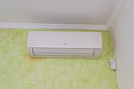 Casa à venda com 168m², 4 quartos e 4 vagas Casa à venda com 168m², 4 quartos e 4 vagasSuíte 1