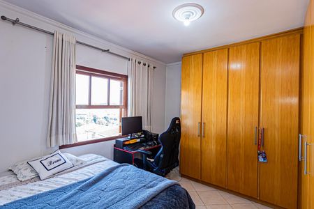 Casa à venda com 168m², 4 quartos e 4 vagas Casa à venda com 168m², 4 quartos e 4 vagasSuíte 2