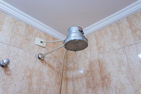 Casa à venda com 168m², 4 quartos e 4 vagas Casa à venda com 168m², 4 quartos e 4 vagasBanheiro de Serviço