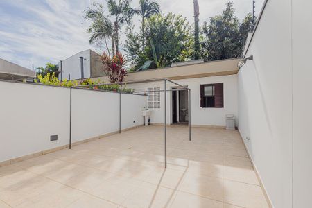 Casa à venda com 316m², 4 quartos e 4 vagasÁrea de Serviço