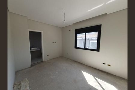 Casa de condomínio à venda com 214m², 4 quartos e 3 vagas