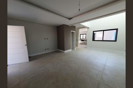Casa de condomínio à venda com 214m², 4 quartos e 3 vagas