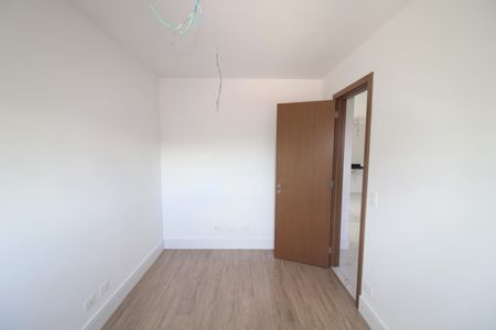 Apartamento à venda com 75m², 2 quartos e 1 vagaQuarto 