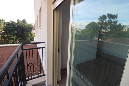 Apartamento à venda com 75m², 2 quartos e 1 vaga Suíte  Varanda