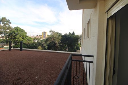 Apartamento à venda com 75m², 2 quartos e 1 vaga Suíte  Varanda