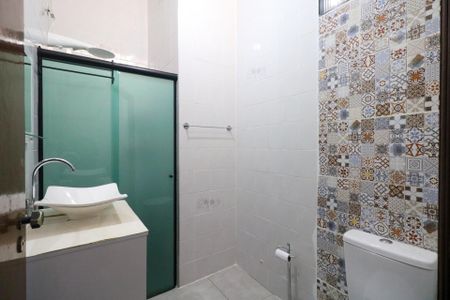 Casa à venda com 80m², 2 quartos e 1 vaga Casa à venda com 80m², 2 quartos e 1 vagaBanheiro 2