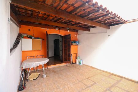 Casa à venda com 80m², 2 quartos e 1 vaga Casa à venda com 80m², 2 quartos e 1 vagaVaranda do Quarto 2