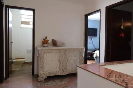 Casa à venda com 205m², 3 quartos e 2 vagas
