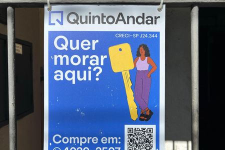 Casa à venda com 200m², 3 quartos e 3 vagas Casa à venda com 200m², 3 quartos e 3 vagasPlaca