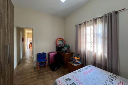 Casa à venda com 200m², 3 quartos e 3 vagas Casa à venda com 200m², 3 quartos e 3 vagasQuarto 3
