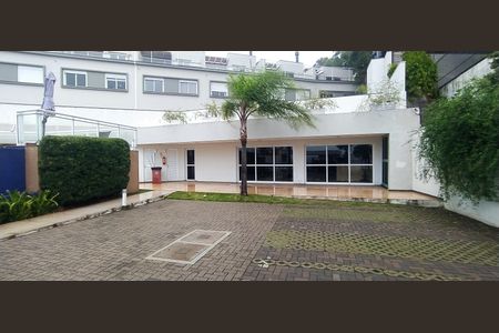 Casa à venda com 420m², 3 quartos e 3 vagas Casa à venda com 420m², 3 quartos e 3 vagasÁrea comum - Salão de festas
