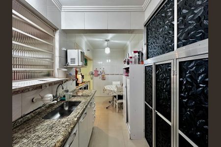 Casa à venda com 200m², 3 quartos e 1 vaga Casa à venda com 200m², 3 quartos e 1 vagaCozinha