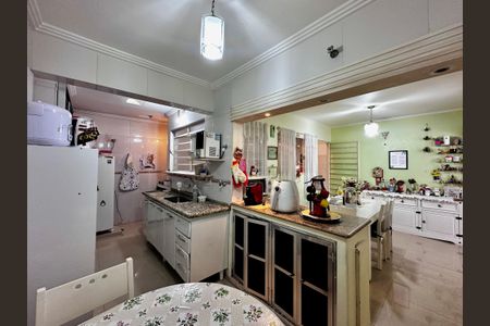 Casa à venda com 200m², 3 quartos e 1 vaga Casa à venda com 200m², 3 quartos e 1 vagaCozinha