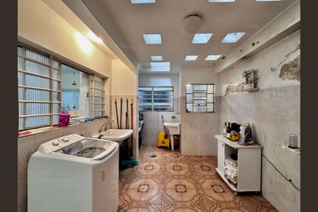 Casa à venda com 200m², 3 quartos e 1 vaga Casa à venda com 200m², 3 quartos e 1 vagaCozinha