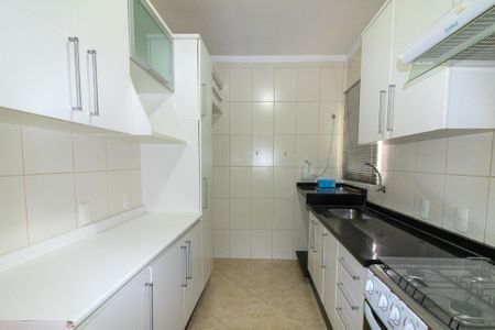 Apartamento à venda com 86m², 2 quartos e 1 vagaCozinha