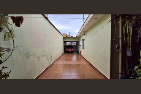 Casa à venda com 285m², 4 quartos e 5 vagas Casa à venda com 285m², 4 quartos e 5 vagasQuintal