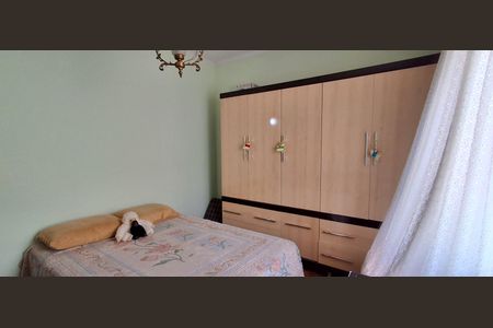 Casa à venda com 285m², 4 quartos e 5 vagas Casa à venda com 285m², 4 quartos e 5 vagasQuarto 1