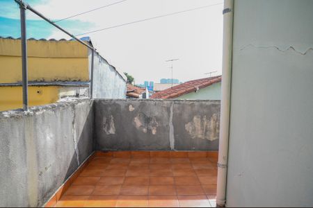 Casa à venda com 170m², 3 quartos e 2 vagasTerraço