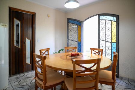 Casa à venda com 170m², 3 quartos e 2 vagasSala de Jantar