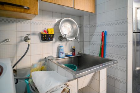 Casa à venda com 170m², 3 quartos e 2 vagasÁrea de Serviço