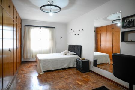 Casa à venda com 170m², 3 quartos e 2 vagasQuarto 1