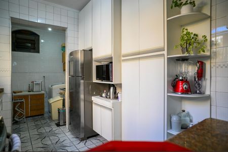 Casa à venda com 170m², 3 quartos e 2 vagasCozinha