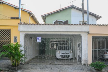 Casa à venda com 170m², 3 quartos e 2 vagasFachada