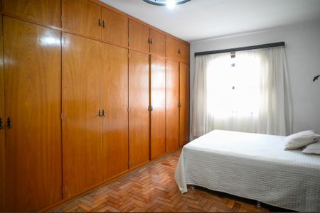 Casa à venda com 170m², 3 quartos e 2 vagasQuarto 1